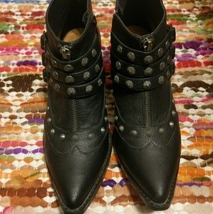 Shoe Cult by Nasty Gal